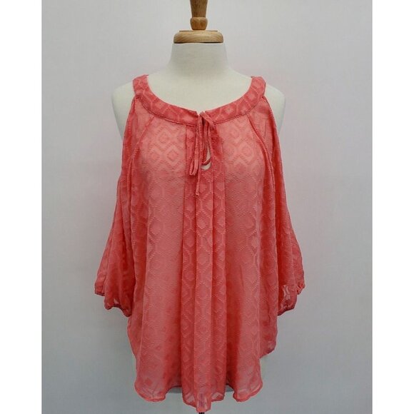 By & By Womens Cold Shoulder Keyhole Neck Blouse Top Size 2X Coral Textured - Picture 1 of 14